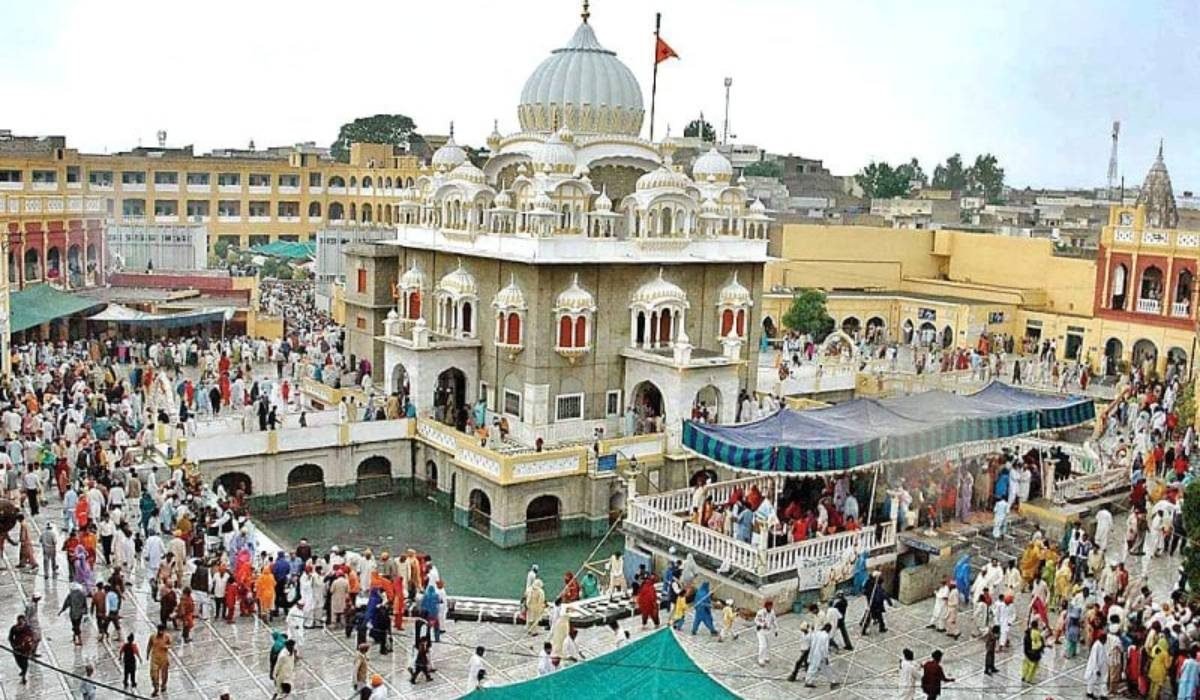 Sikh Pilgrimage in Pakistan (6)