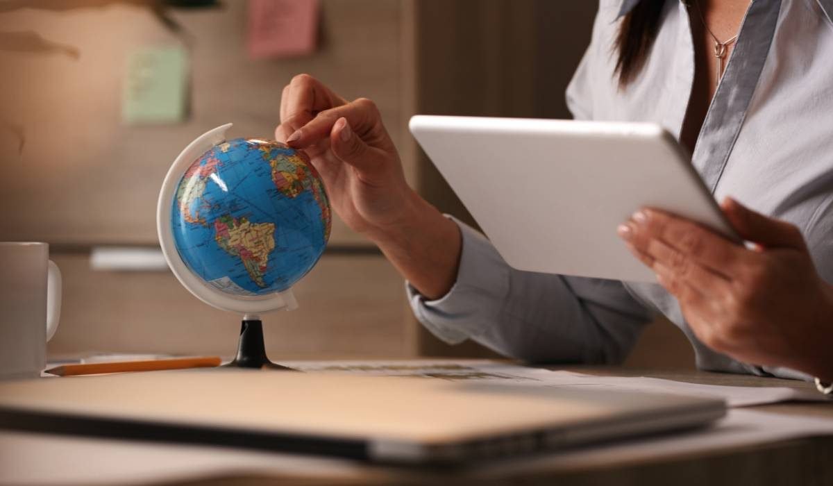 Travel Management Service 6